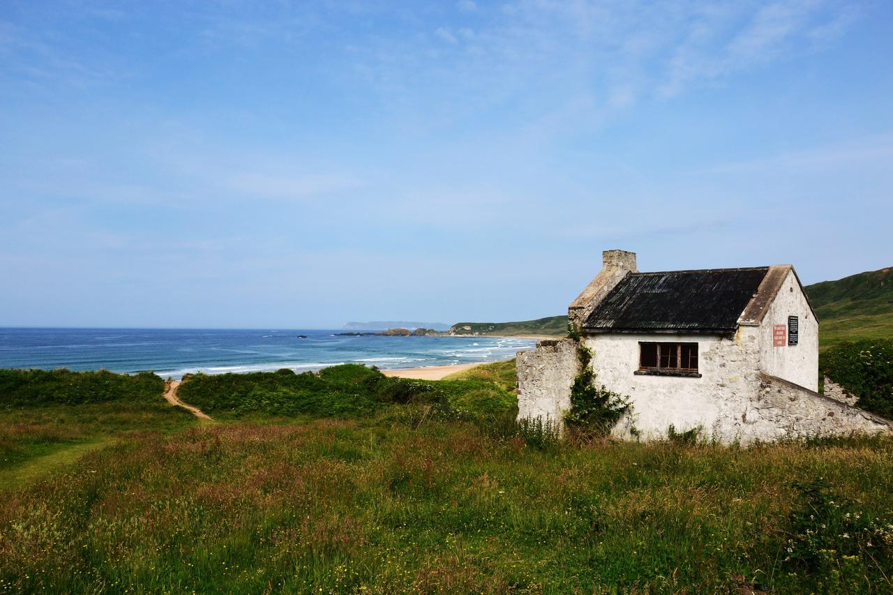 White Park Bay Youth Hostel Ballintoy Esterno foto