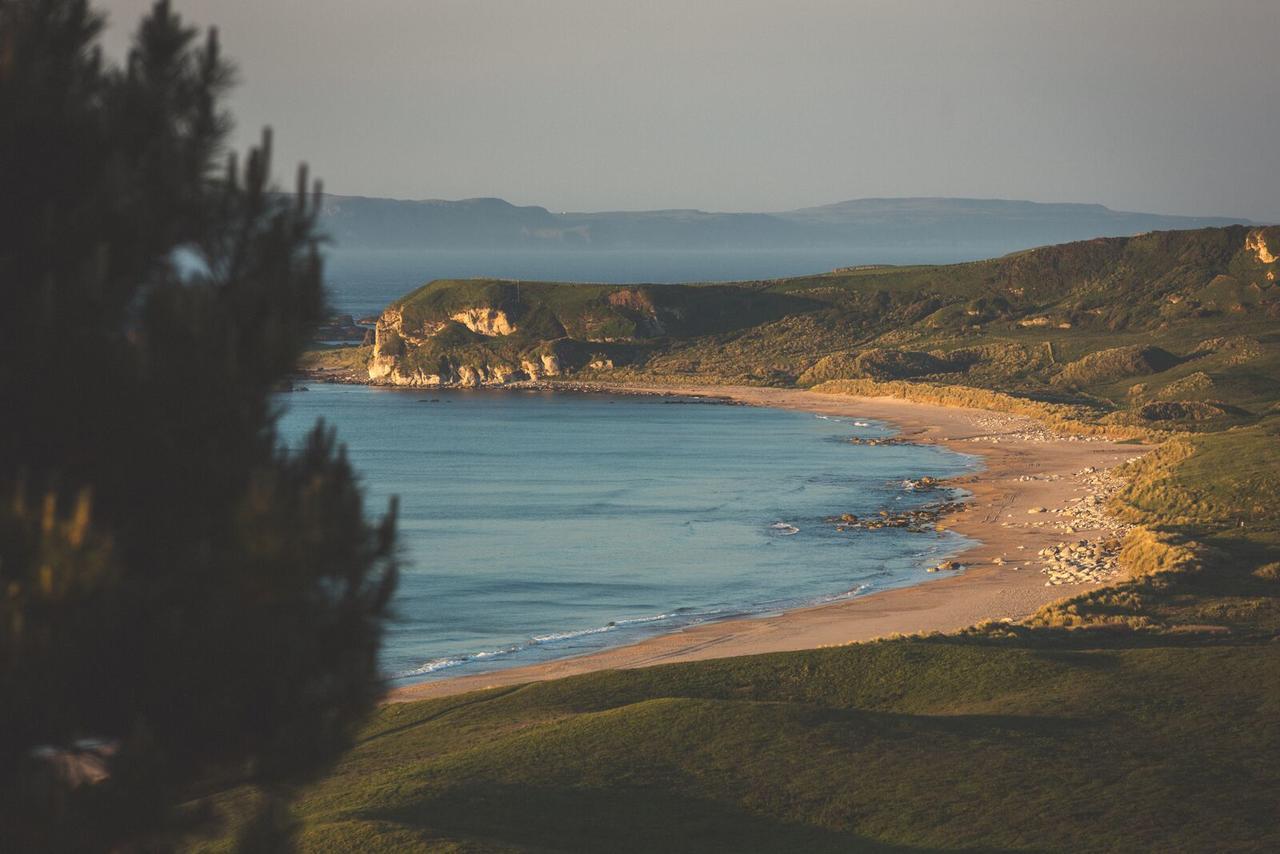 White Park Bay Youth Hostel Ballintoy Esterno foto